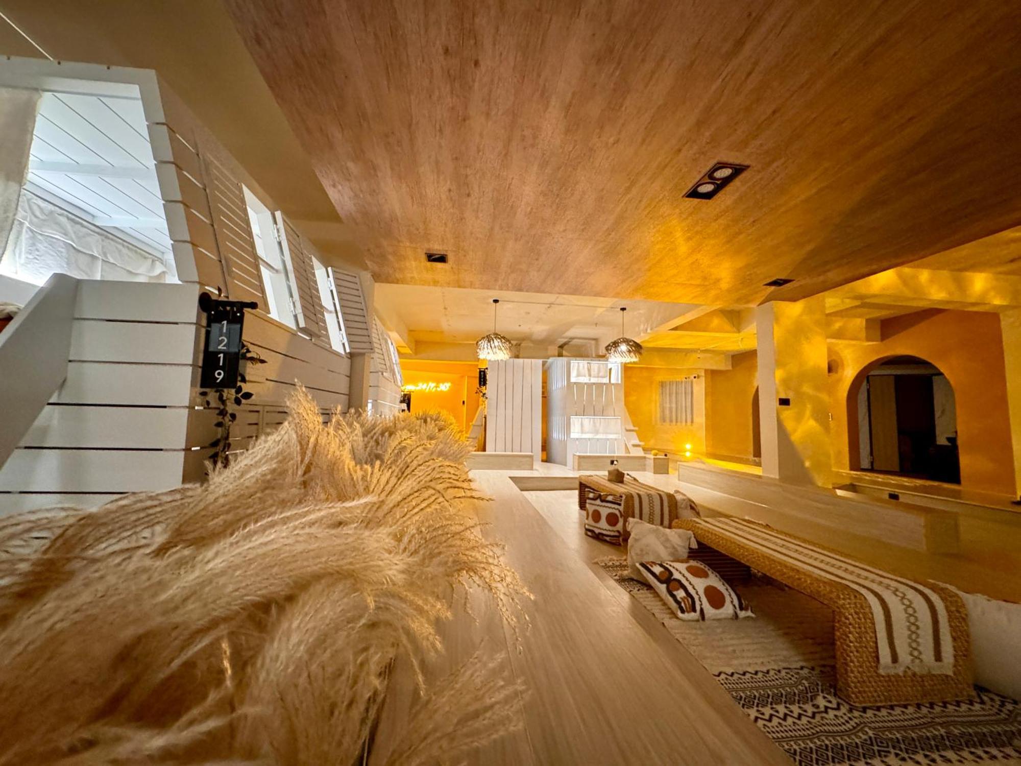 Perbed Hostel-Taichung Station ภายนอก รูปภาพ