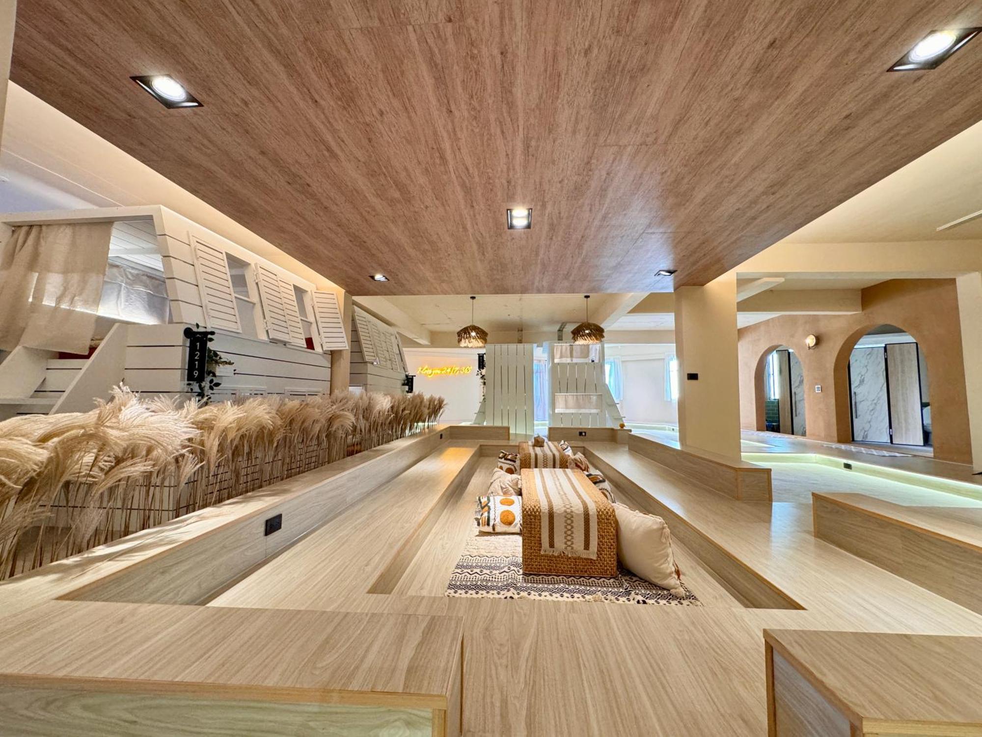 Perbed Hostel-Taichung Station ภายนอก รูปภาพ