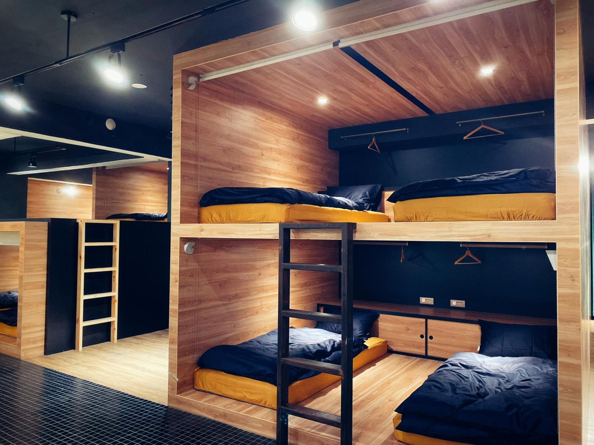 Perbed Hostel-Taichung Station ภายนอก รูปภาพ